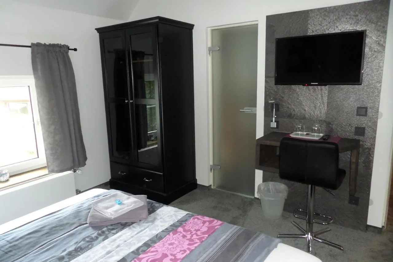 מלון דיסלדורף Haus Gerry