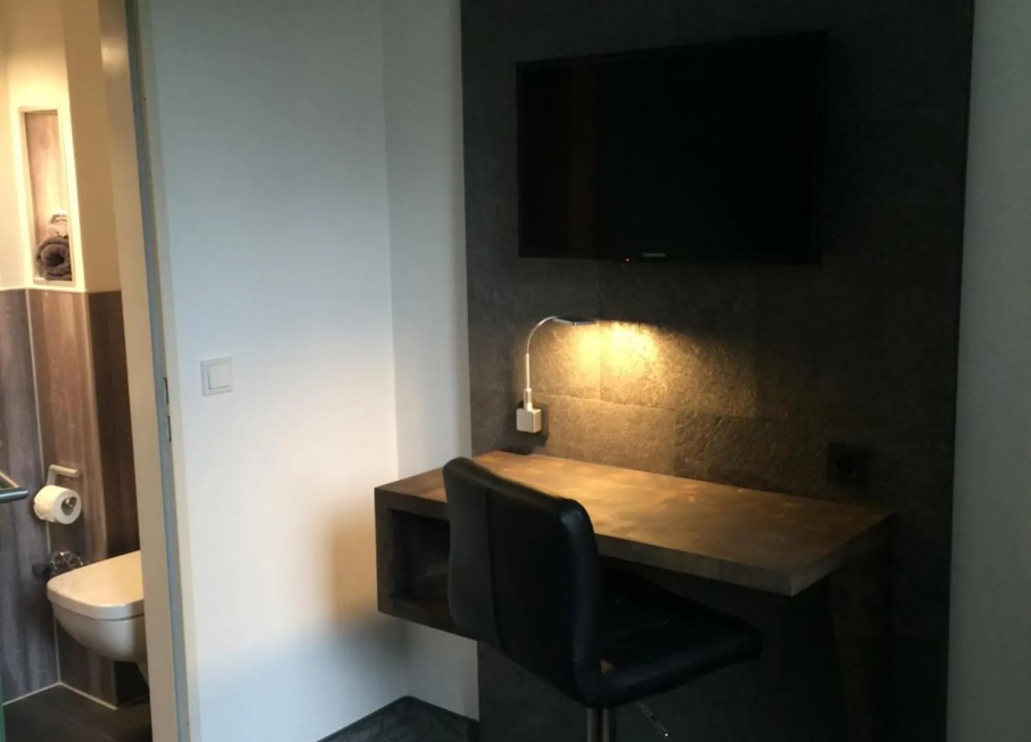 מלון דיסלדורף Haus Gerry גרמניה
