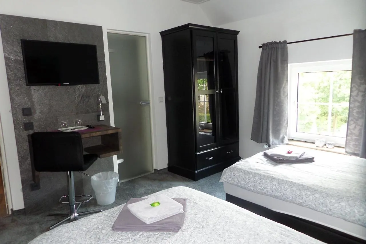 Haus Gerry Hotel Dusseldorf Inn